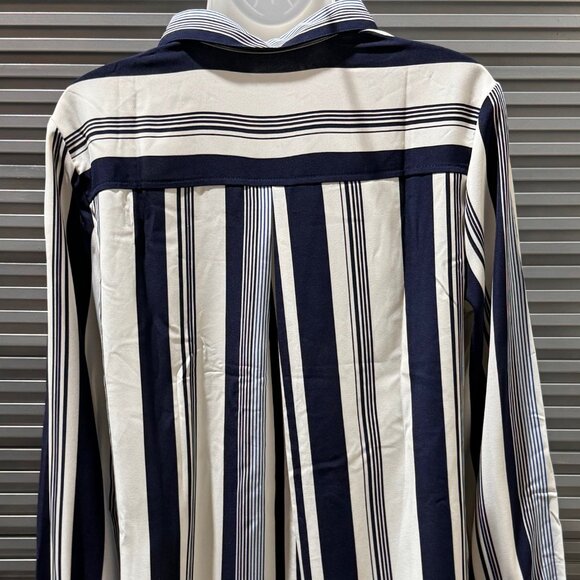 NWOT Womens Blue Striped Button Down Long Sleeve Dress Shirt - M - Picture 3 of 5